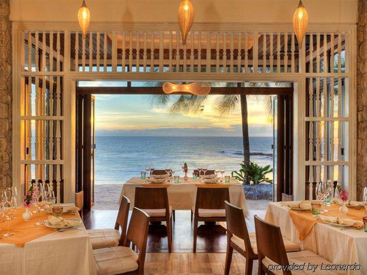 Natai Beach Resort المطعم الصورة